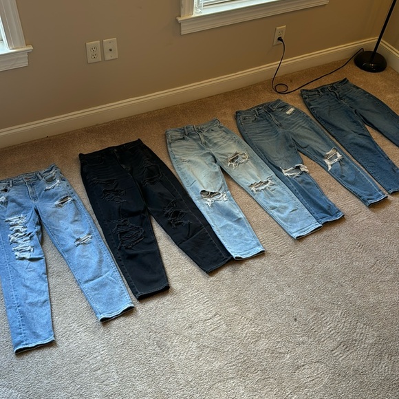 American Eagle Jeans - Picture 2 of 5